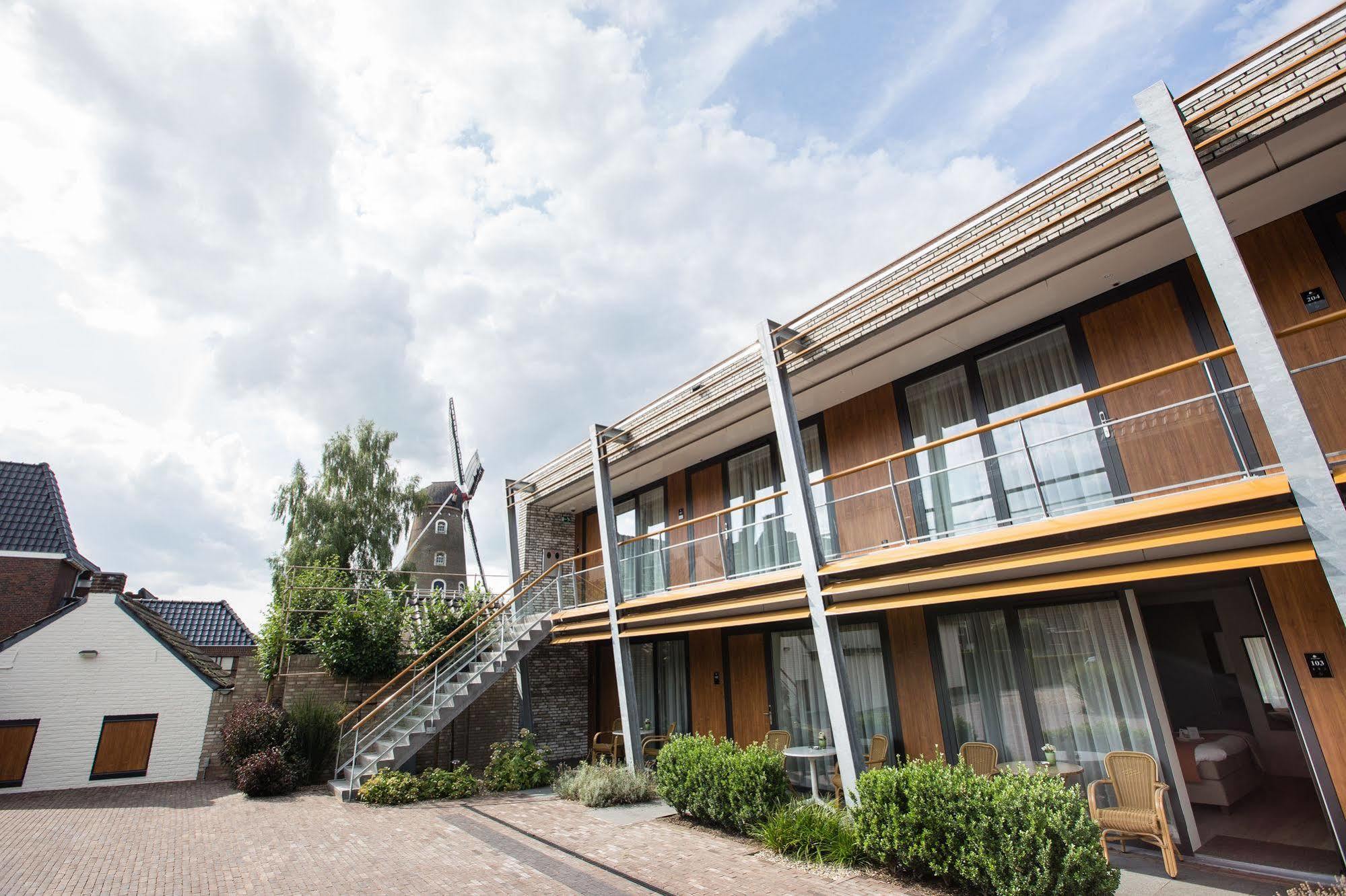 Hotel De Twee Linden Beneden-Leeuwen Exterior foto